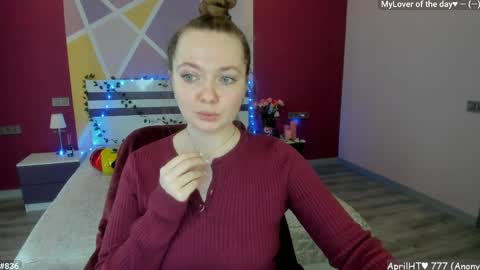 Girl next door online show from 04/11/26, 11:36