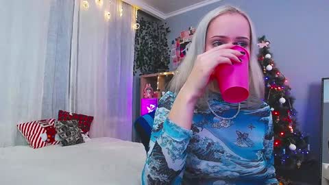 Lisa online show from 12/09/24, 06:01