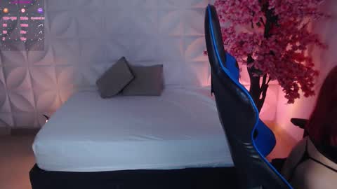 Snapshot of lizowenn_ chatting on 02/12/26, 09:43 LIZETH online show from 02/12/26, 09:43