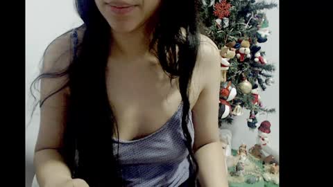 lizz1305 online show from 12/13/24, 03:21