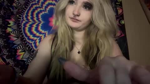 Lizz  online show from 03/04/25, 10:49