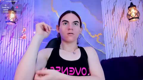 Lizeth  Tatiana Mahecha online show from 04/24/26, 01:02