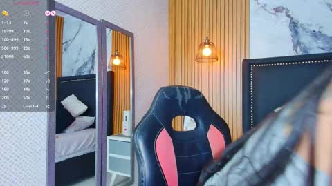 Liz  online show from 02/25/26, 12:04