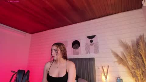  Lizzie  online show from 07/09/26, 12:20