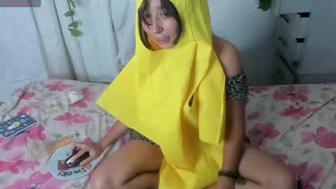 Snapshot of lizzy_kawuaii chatting on 08/07/26, 04:58 lizzy online show from 08/07/26, 04:58