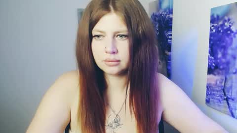 Lizzy3 online show from 04/22/26, 09:44