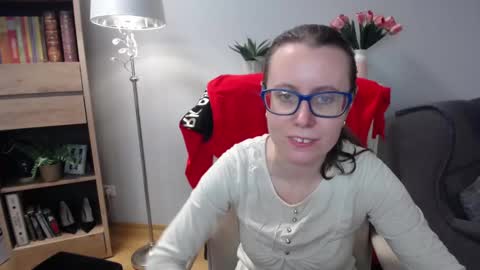 Lizzy online show from 03/04/26, 05:35