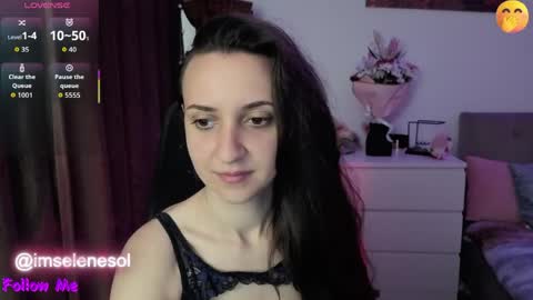 Lizzy Palmer online show from 04/07/26, 02:56