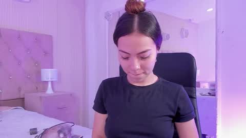 Lizzy Rossie online show from 02/06/26, 02:20