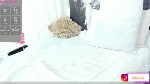 Snapshot of lkhate_ chatting on 02/18/26, 07:37 Khate online show from 02/18/26, 07:37