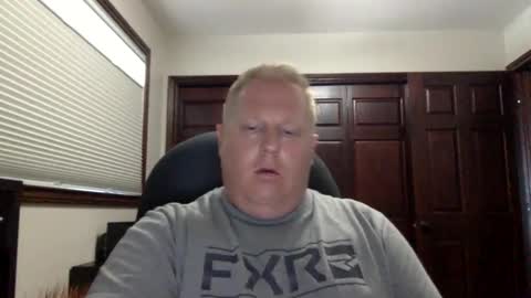 lkn4fun32 online show from 03/19/26, 10:47
