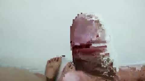 llee80776 online show from 02/24/26, 06:17