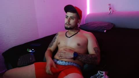 Snapshot of lliamm_2 chatting on 01/25/25, 12:47 lliamm 2 online show from 01/25/25, 12:47