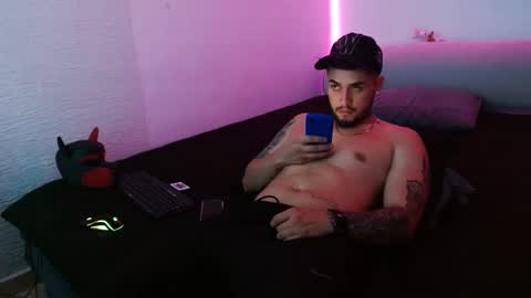 Snapshot of lliamm_2 chatting on 01/26/25, 06:58 lliamm 2 online show from 01/26/25, 06:58