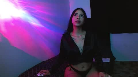 lliamm 2 online show from 11/16/25, 06:19