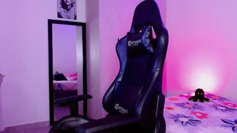 lliamm 2 online show from 07/23/26, 05:27