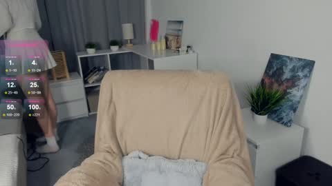 Snapshot of llkadream chatting on 02/06/25, 08:13 Arina online show from 02/06/25, 08:13