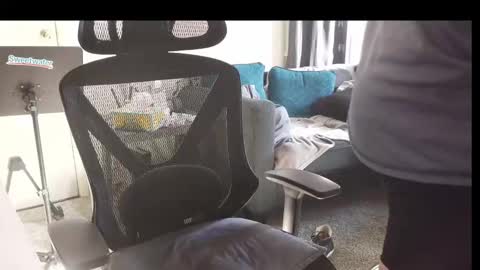 Snapshot of lngdickdaddy chatting on 11/13/25, 08:52 LongDick Daddy online show from 11/13/25, 08:52