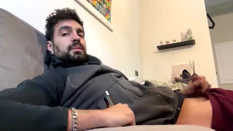 lnnc5 online show from 11/14/25, 08:24