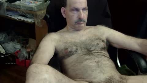 Snapshot of loades182025 chatting on 10/06/25, 02:53 loades182025 online show from 10/06/25, 02:53