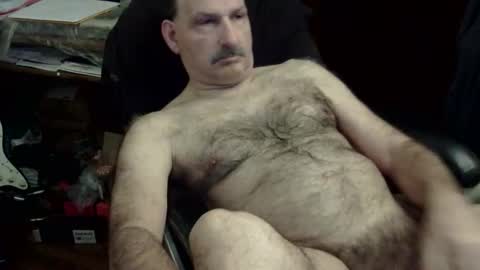 loades182025 online show from 02/08/26, 04:38