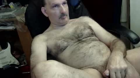 loades182025 online show from 03/13/26, 04:52