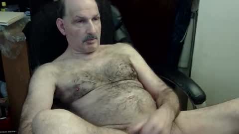 loades182025 online show from 03/31/26, 01:40