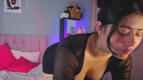 Pamela online show from 12/05/25, 01:03