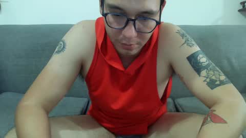 Snapshot of lobomx19 chatting on 07/22/26, 06:22 Lobo online show from 07/22/26, 06:22