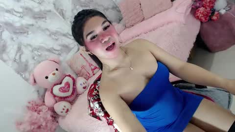 Thea online show from 02/12/26, 01:44