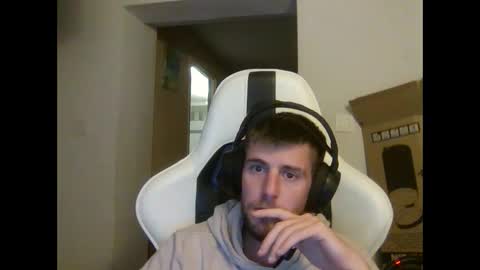 Snapshot of lobotomy54 chatting on 09/16/25, 11:50 lobo online show from 09/16/25, 11:50