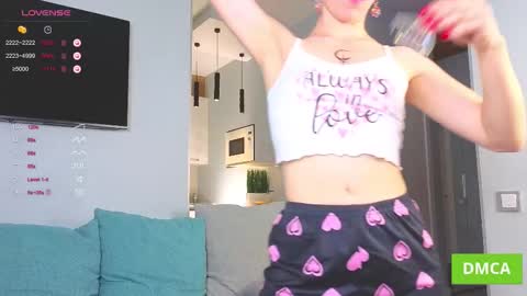 Hello Im Christy online show from 10/23/25, 05:12