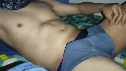 loco_boy007 online show from 01/07/26, 05:10