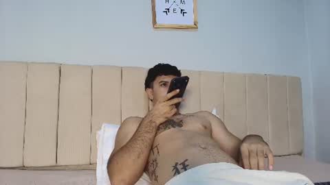 Snapshot of logan_9_ chatting on 07/16/26, 11:00 logan online show from 07/16/26, 11:00