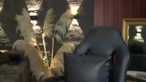 logan_cardenas1 online show from 03/12/26, 11:33