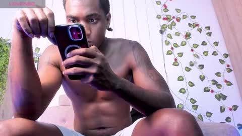 LOGAN DRAKE online show from 01/11/26, 04:06