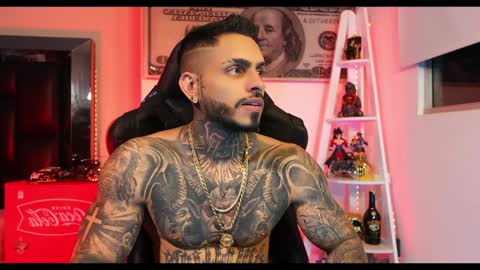 Snapshot of logan_hugh8 chatting on 12/27/24, 10:23 logan_hugh8 online show from 12/27/24, 10:23