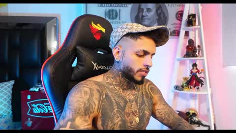 Snapshot of logan_hugh8 chatting on 02/22/25, 09:04 logan_hugh8 online show from 02/22/25, 09:04