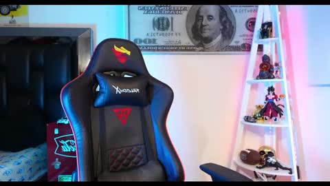 Snapshot of logan_hugh8 chatting on 02/26/25, 09:21 logan_hugh8 online show from 02/26/25, 09:21