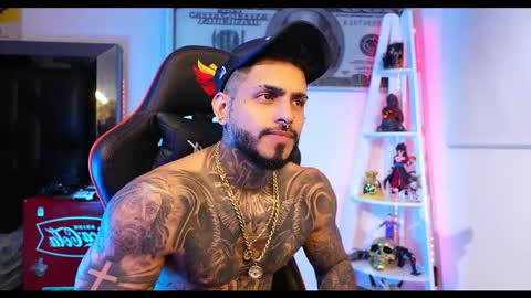 Snapshot of logan_hugh8 chatting on 03/04/25, 09:43 logan_hugh8 online show from 03/04/25, 09:43