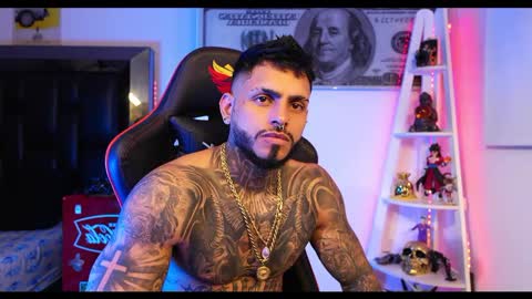 Snapshot of logan_hugh8 chatting on 03/05/25, 07:05 logan_hugh8 online show from 03/05/25, 07:05