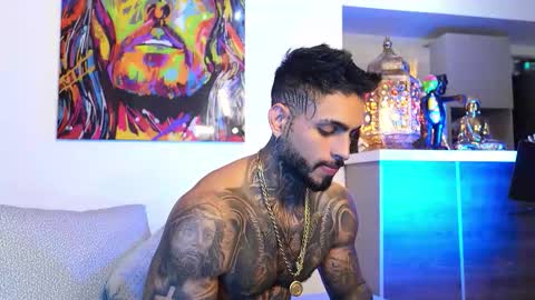 Snapshot of logan_hugh8 chatting on 09/09/25, 02:55 logan_hugh8 online show from 09/09/25, 02:55