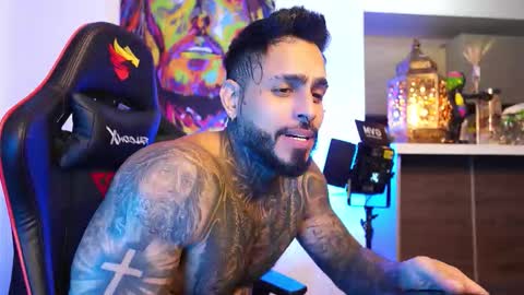 Snapshot of logan_hugh8 chatting on 10/11/25, 11:36 logan_hugh8 online show from 10/11/25, 11:36