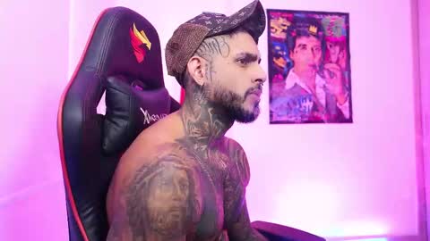 Snapshot of logan_hugh8 chatting on 10/16/25, 06:53 logan_hugh8 online show from 10/16/25, 06:53