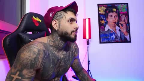 Snapshot of logan_hugh8 chatting on 11/04/25, 06:45 logan_hugh8 online show from 11/04/25, 06:45