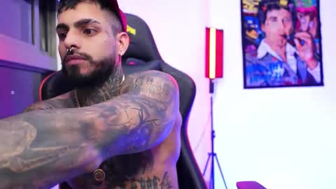 Snapshot of logan_hugh8 chatting on 11/06/25, 04:24 logan_hugh8 online show from 11/06/25, 04:24