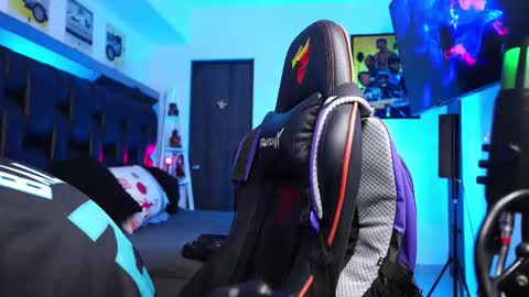 Snapshot of logan_hugh8 chatting on 02/23/26, 08:50 logan_hugh8 online show from 02/23/26, 08:50