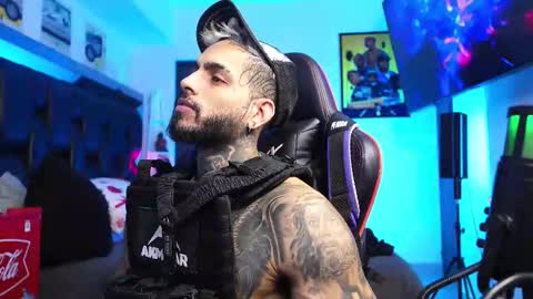 Snapshot of logan_hugh8 chatting on 02/26/26, 03:05 logan_hugh8 online show from 02/26/26, 03:05