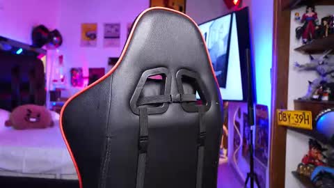 Snapshot of logan_hugh8 chatting on 03/09/26, 04:38 logan_hugh8 online show from 03/09/26, 04:38