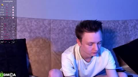 Snapshot of logan_mett chatting on 11/08/25, 04:18 Logan online show from 11/08/25, 04:18